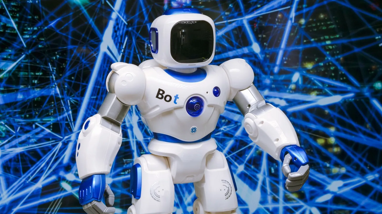 Robot tecnológico que representa el desarrollo de sistemas autónomos