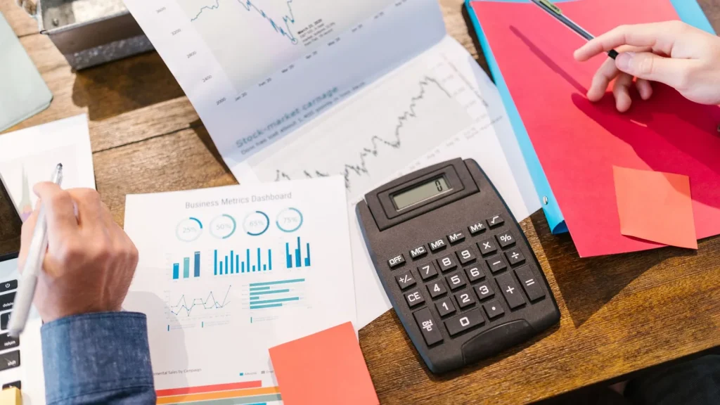 Planificación financiera para combinar ronda de inversión y ENISA