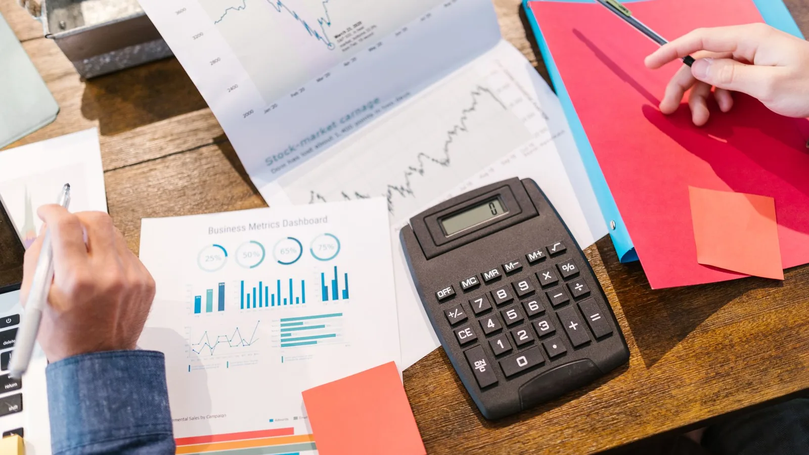 Planificación financiera para combinar ronda de inversión y ENISA
