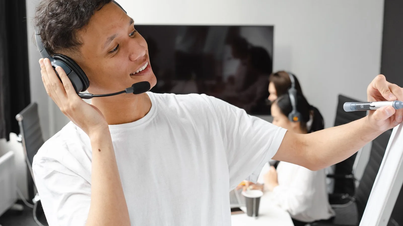 Aprendizaje de idiomas mediante conversación y tecnología de voz