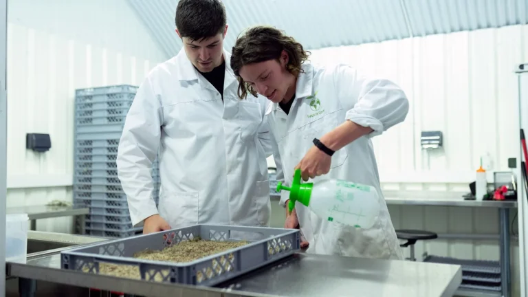 Investigación agritech y tecnología para agricultura sostenible