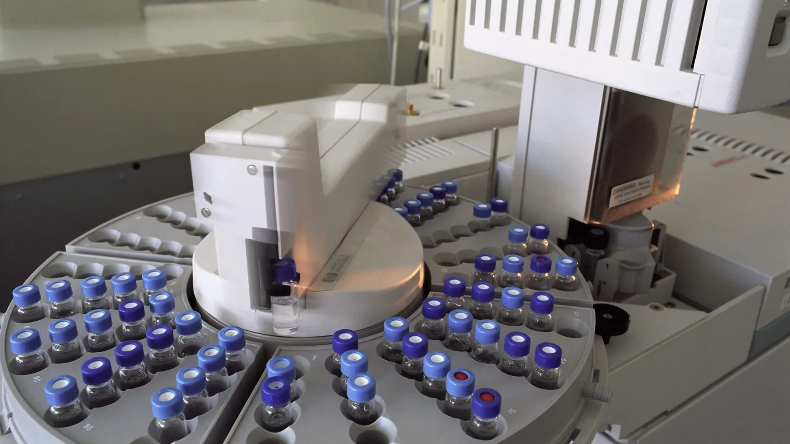 Investigación biotecnológica para diseño de anticuerpos con inteligencia artificial