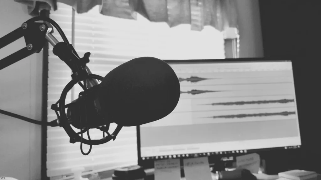 Tecnología de voz con inteligencia artificial y procesamiento de audio