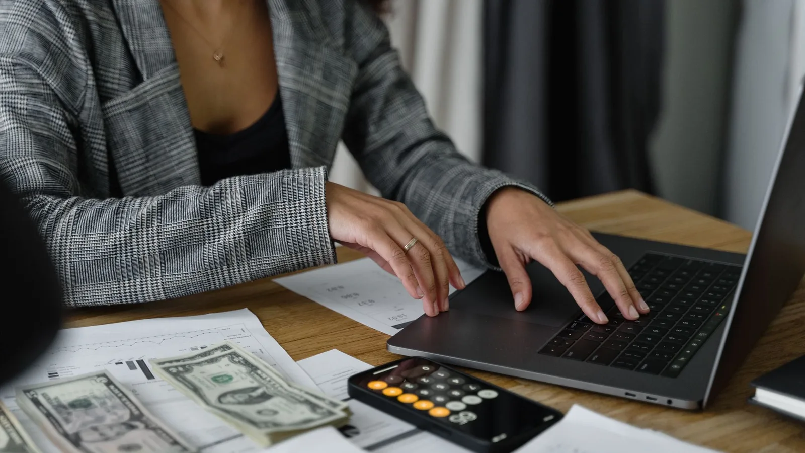 Contabilidad digital para la noticia sobre Dougs