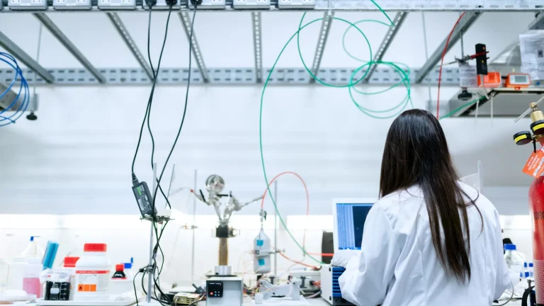 Investigación tecnológica y deeptech para programas europeos de financiación