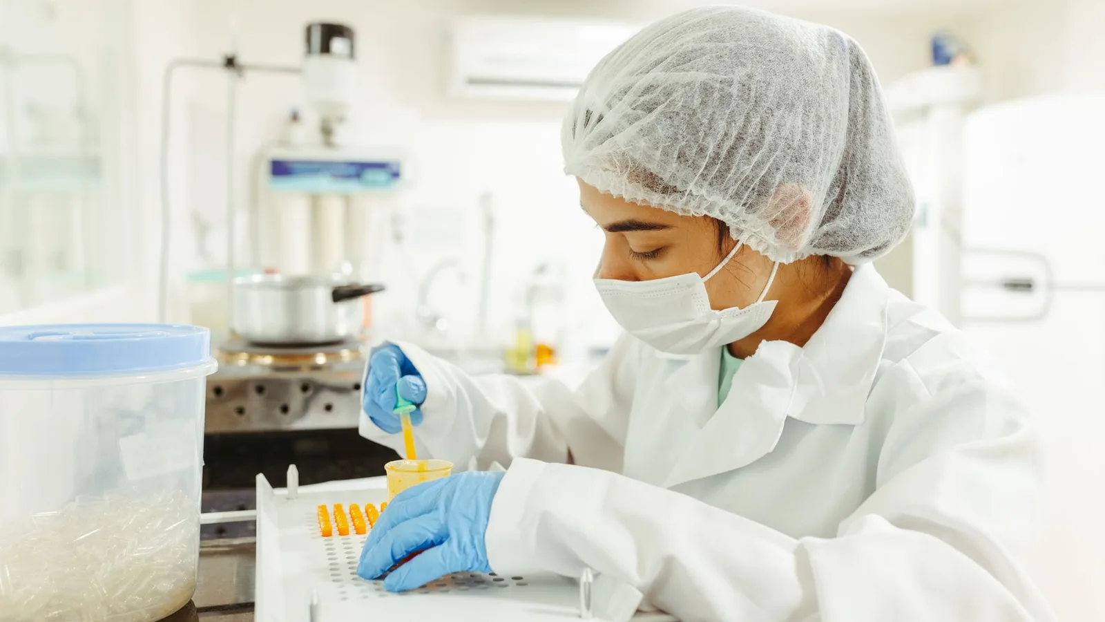 Investigación médica para la noticia sobre seragy
