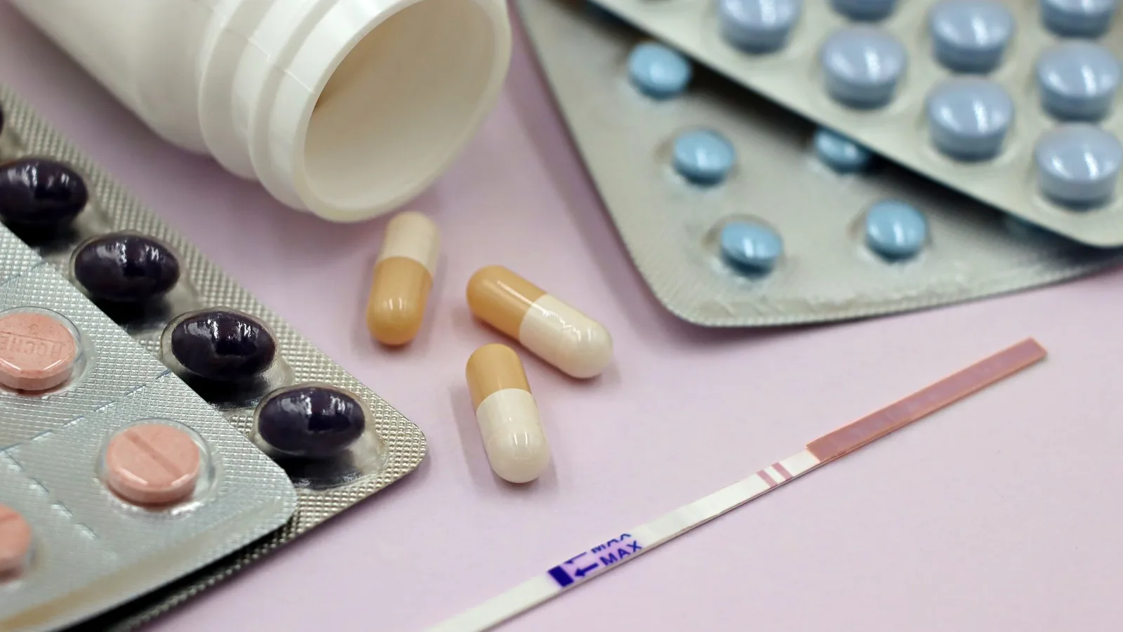 Pruebas hormonales domésticas para Unravel Health